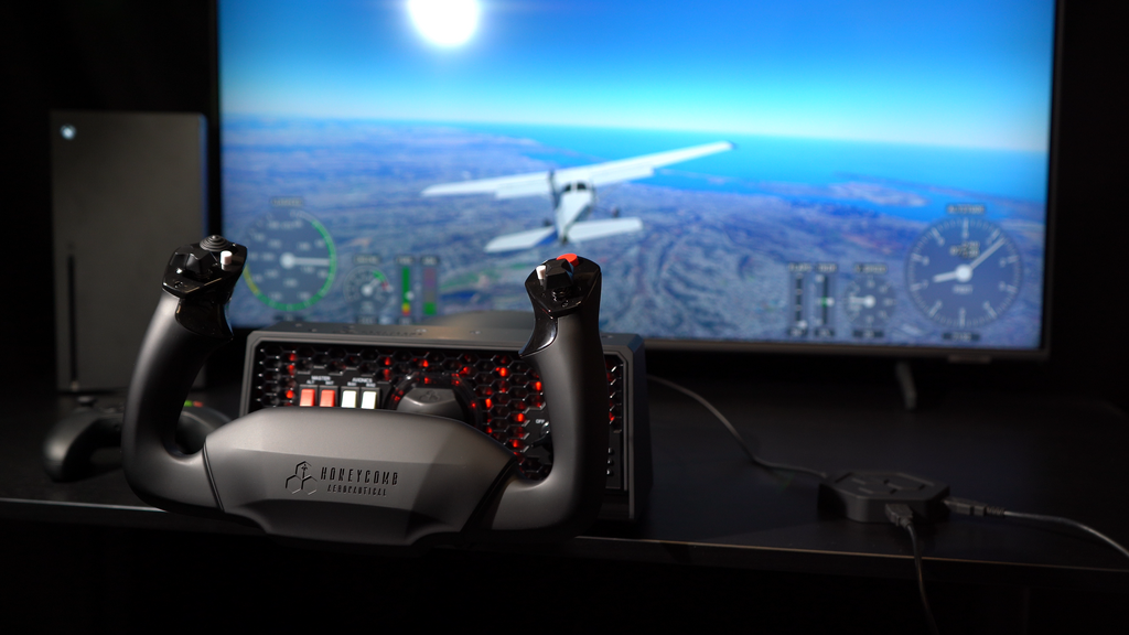 Honeycomb Aeronautical Alpha Flight Controls XPC & Bravo Throttle Quadrant  review: Flying in style on Xbox and PC